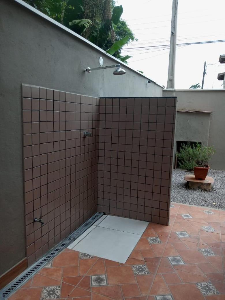 Villa Casa Estilo Minimalista Em Ubatuba Exterior foto