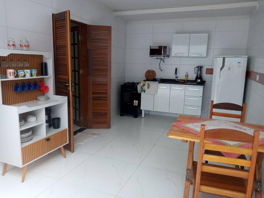 Villa Casa Estilo Minimalista Em Ubatuba Exterior foto